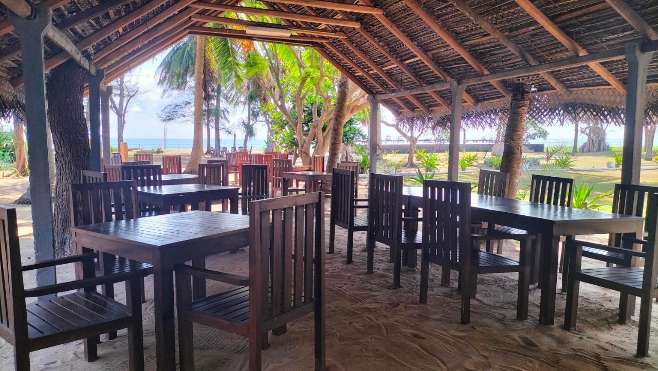 Hotel Coral Bay Trincomalee Eksteriør billede